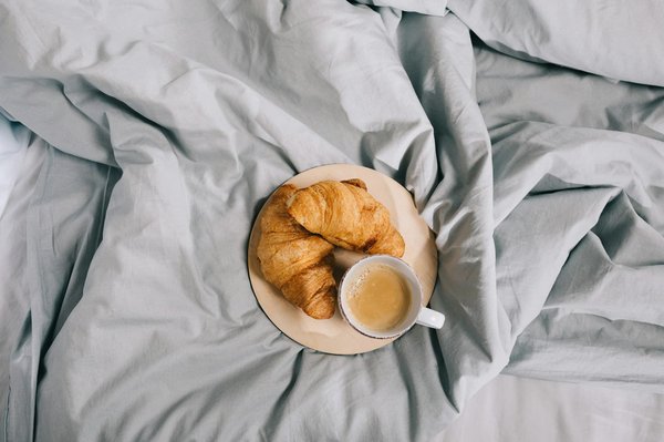 Come fare dei croissant francesi sfogliati e dorati per la colazione?